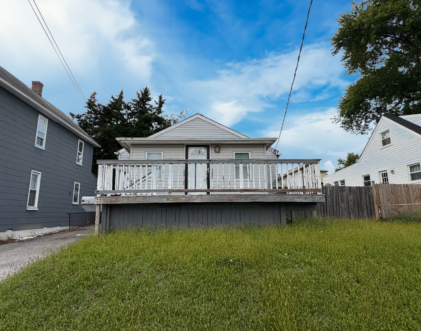 Baltimore House: 102 5th Ave