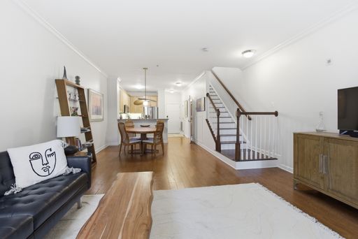 Lovely 2 BR/2.5 BA 2-Level Condo in Rockville! – photo 1