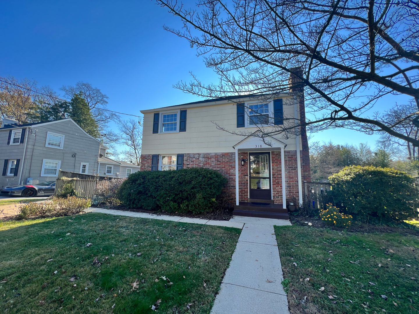 Silver Spring House: 318 Whitestone Rd