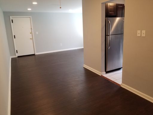 Lovely 1 BR/1 BA Condo in Skyland! Utilities Included! – photo 1