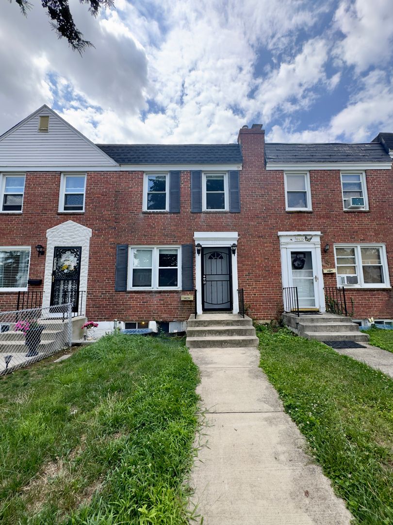 Baltimore Townhome: 4403 Eldone Rd