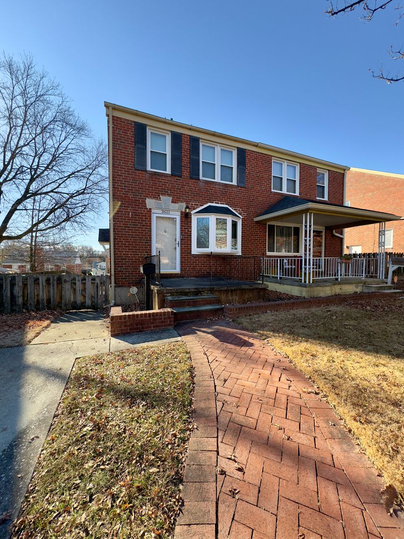 Baltimore House: 3611 Northway Dr