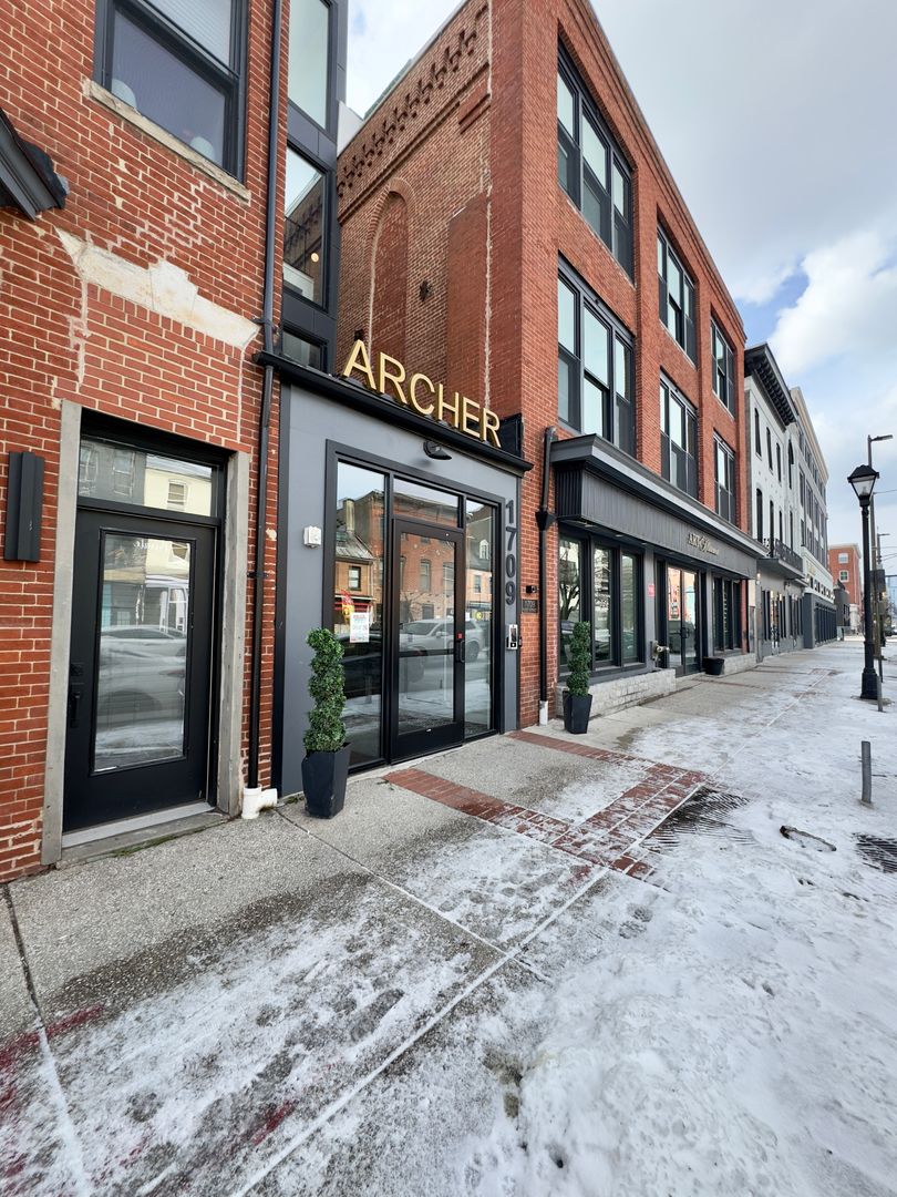 Baltimore Apartment: 1709 Fleet St