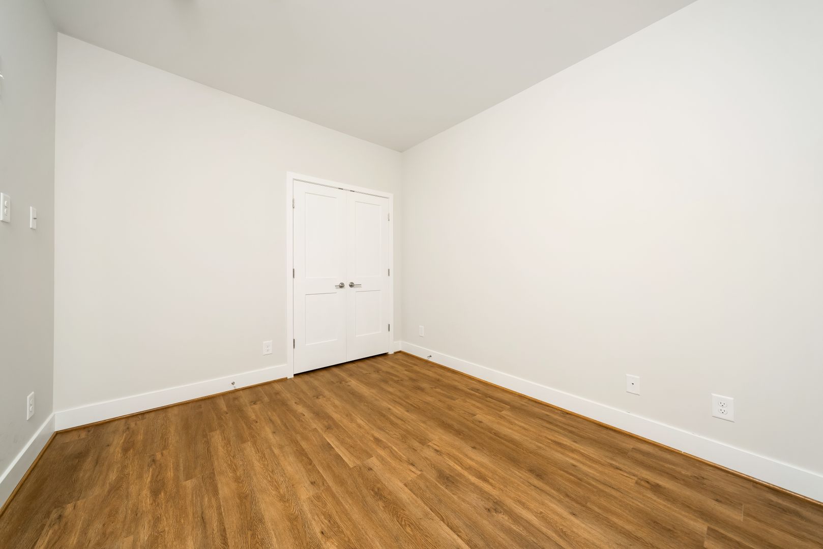 Baltimore Apartment: 1238 Light St