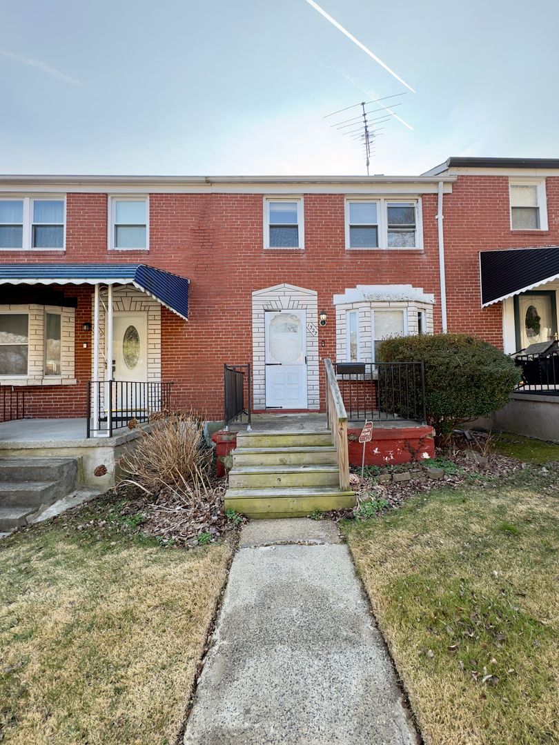Baltimore House: 1327 Limit Ave