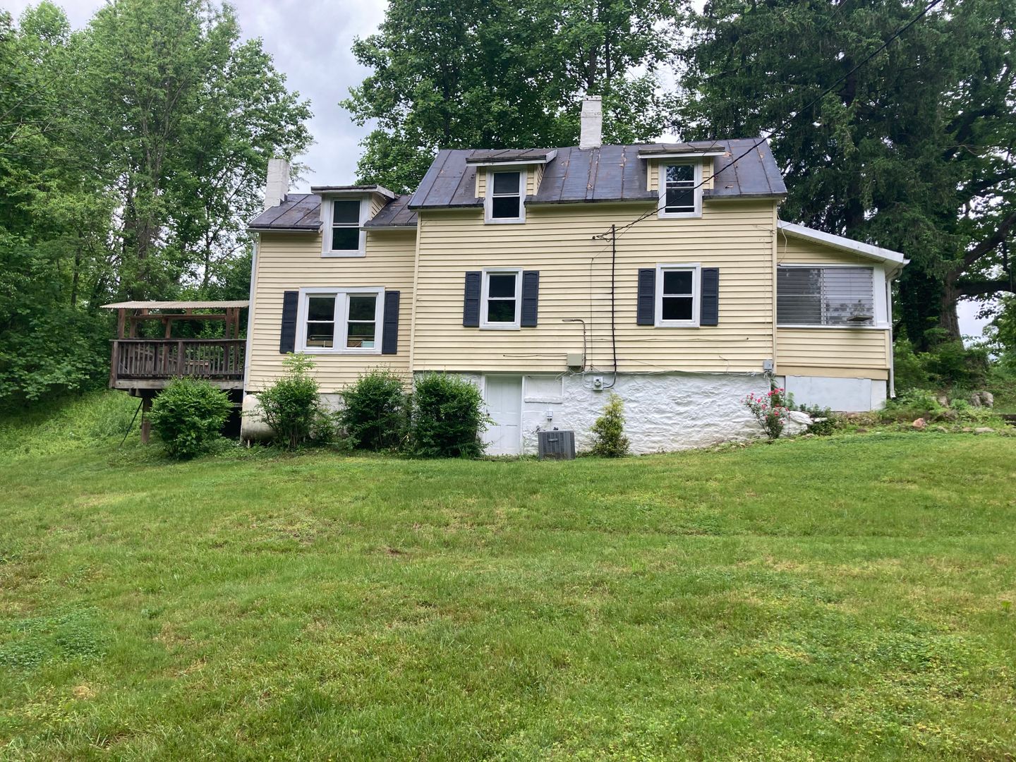 Cockeysville House: 14115 Cuba Rd