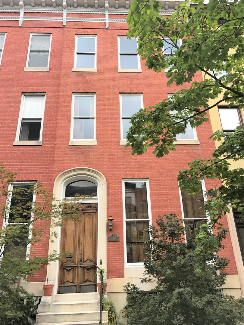 Baltimore House: 1609 Bolton Street, 3rd Floor