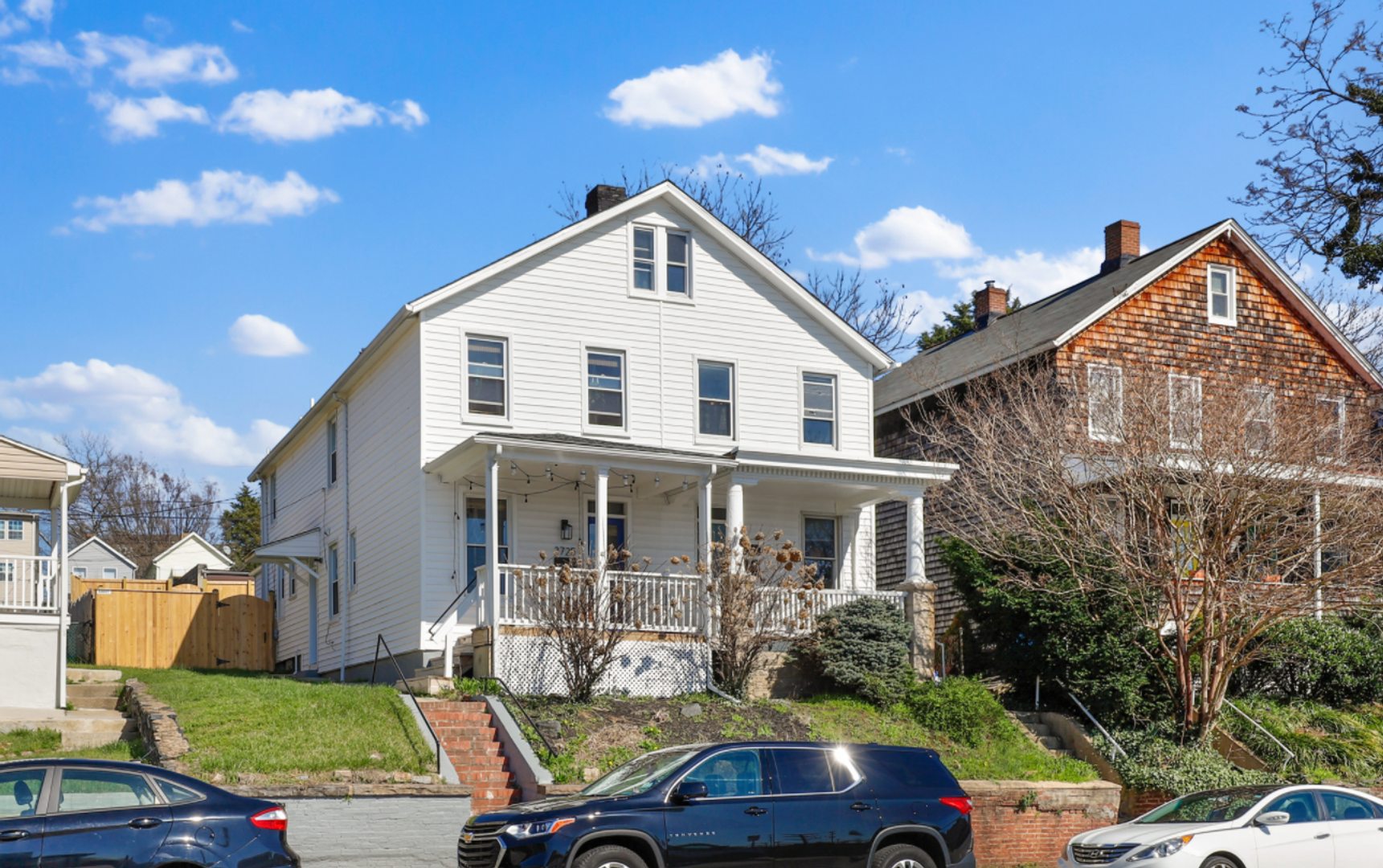 Baltimore House: 3723 Falls Rd