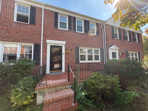 3 Bedroom Townhome – 8153 Glen Gary Rd, Towson, MD 21286