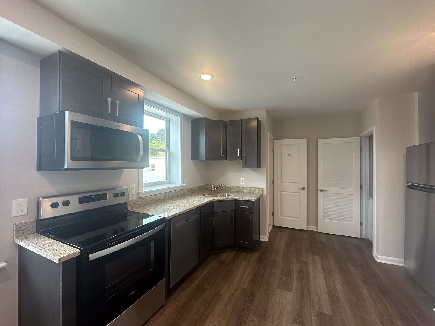 Baltimore Apartment: 5508 Belair Rd