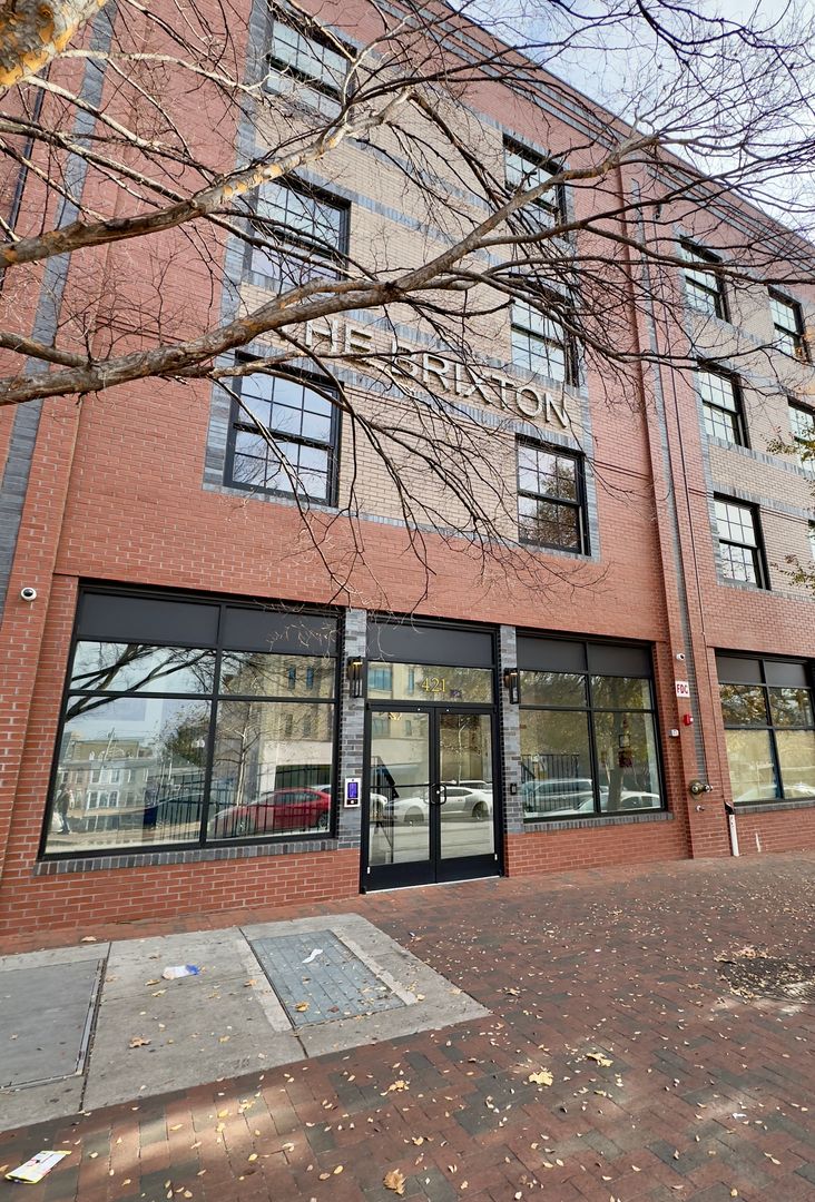 Baltimore Apartment: 421-431 S Broadway