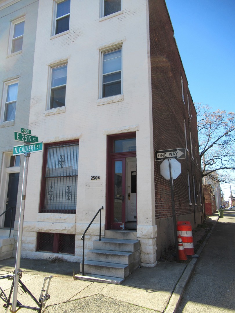 Baltimore Apartment: 2504 N Calvert St