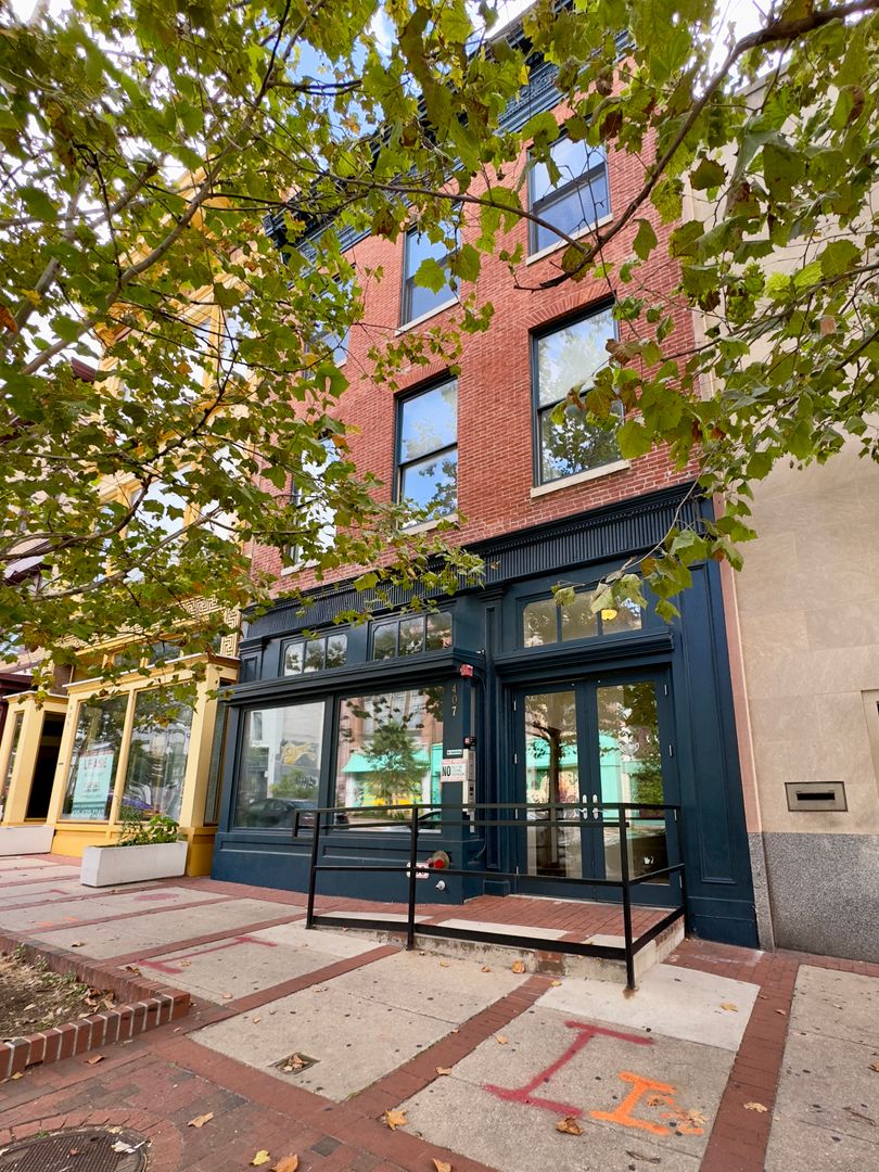 Baltimore Apartment: 407-415 N Howard St