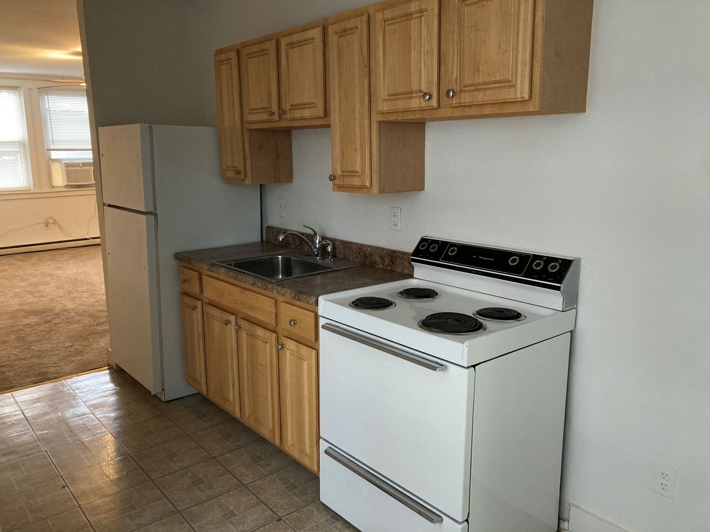 Baltimore Apartment: 38 W Biddle Street