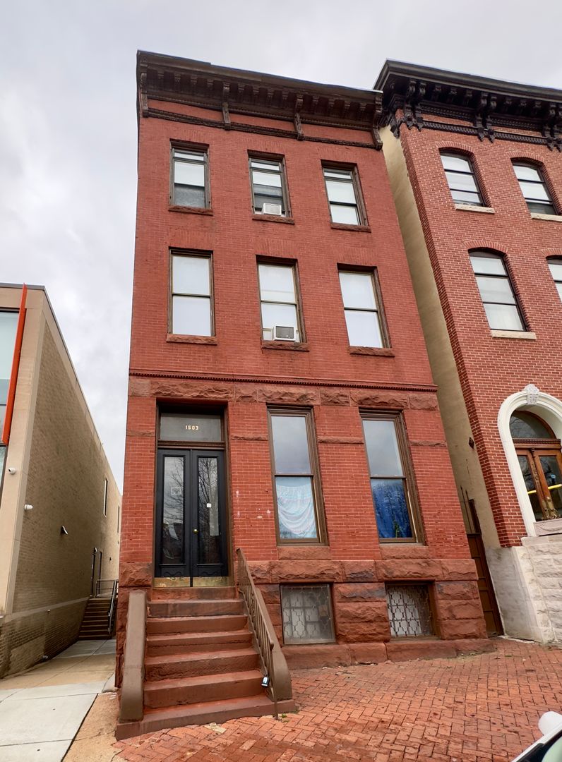 Baltimore Apartment: 1503 Eutaw Pl