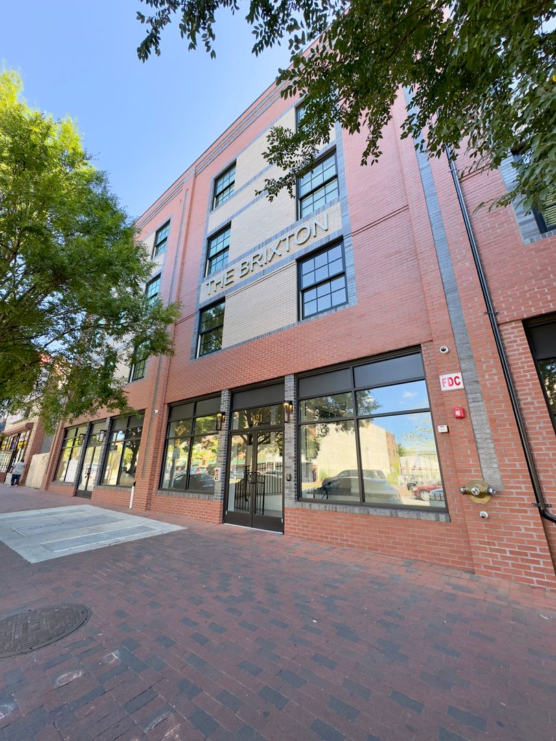 Baltimore Apartment: 421-431 S Broadway