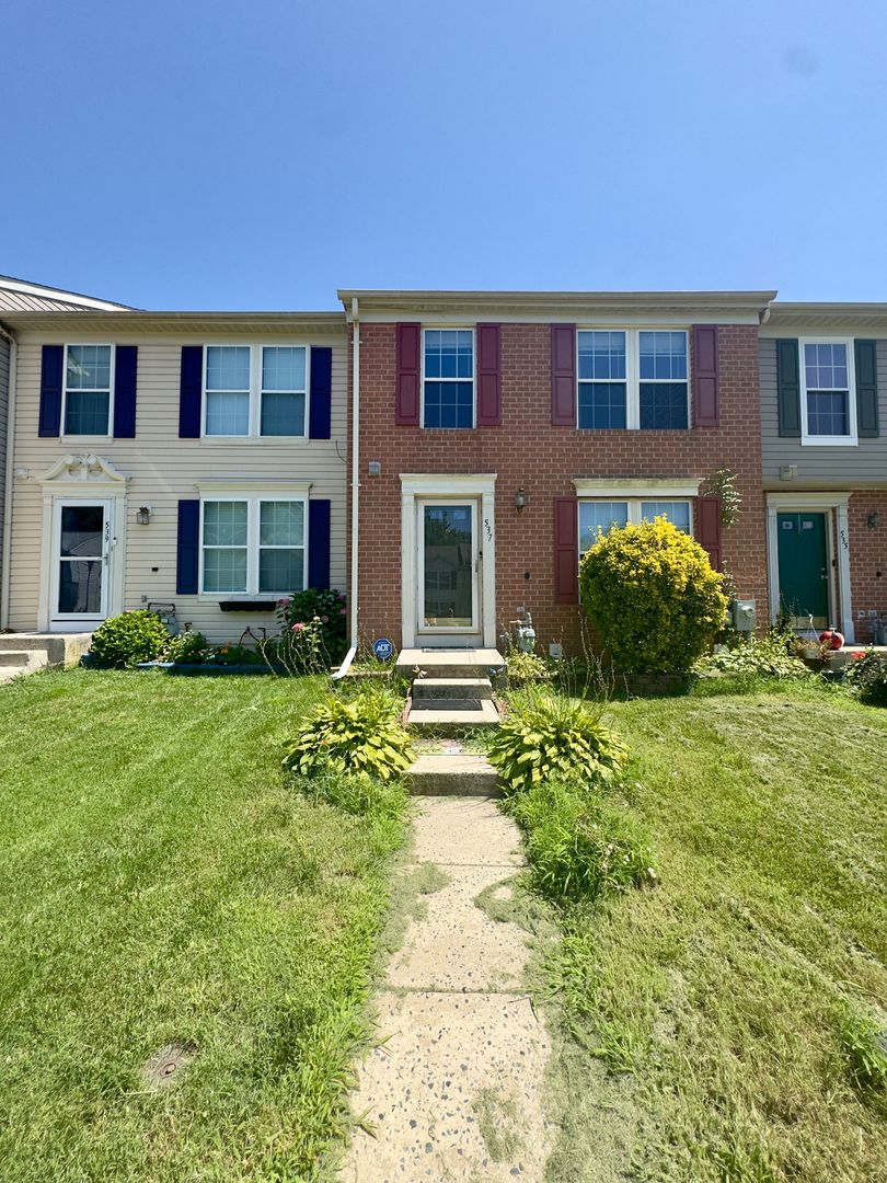 Joppa Townhome: 537 Macintosh Circle