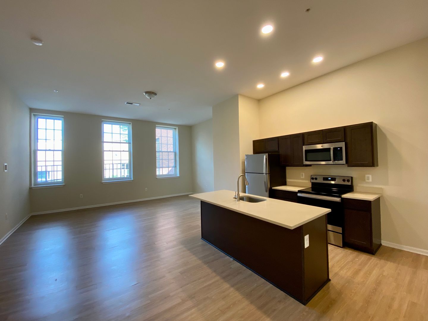 Baltimore Apartment: 417 N Howard St