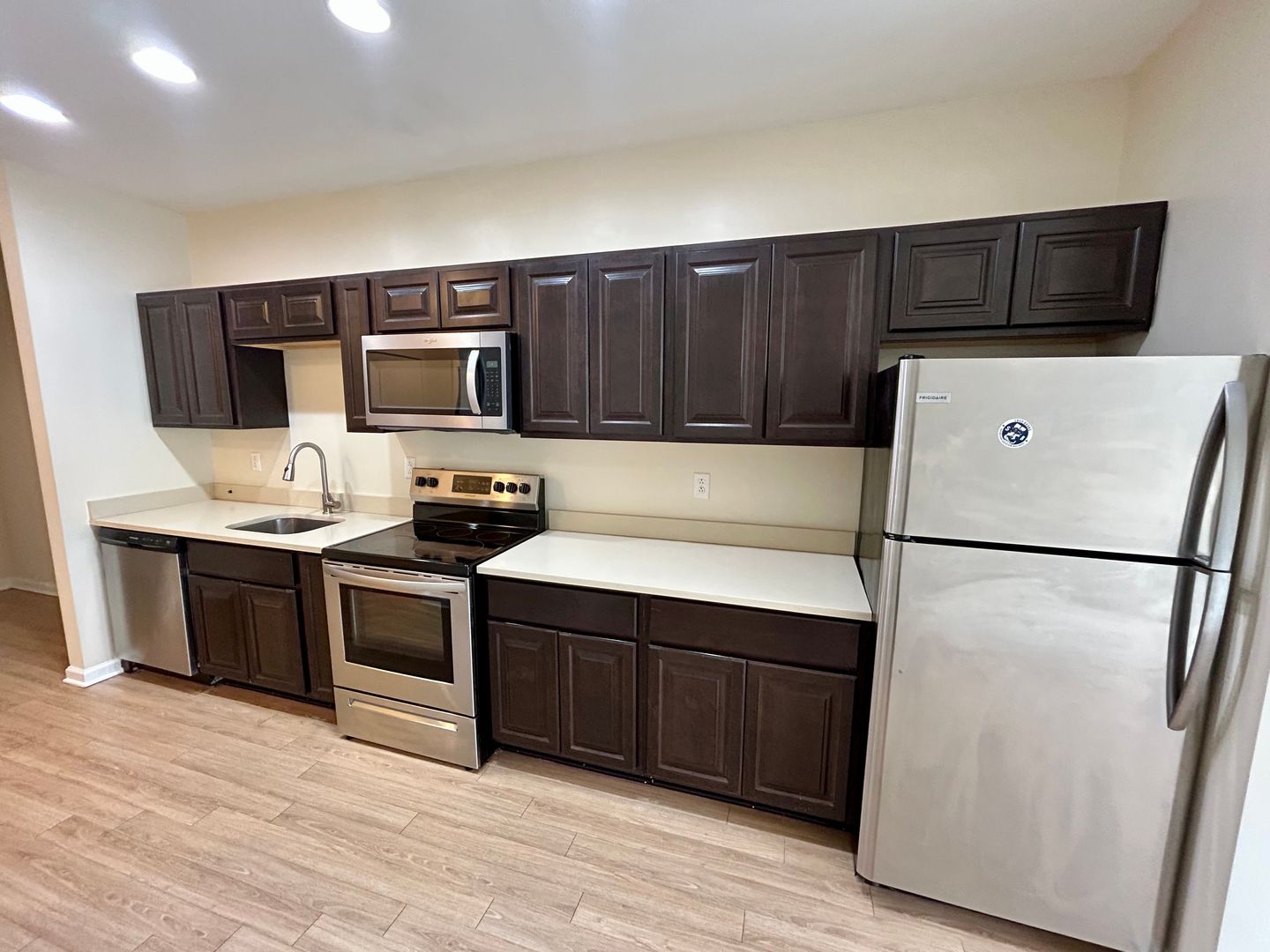 Baltimore Apartment: 407-415 N Howard St