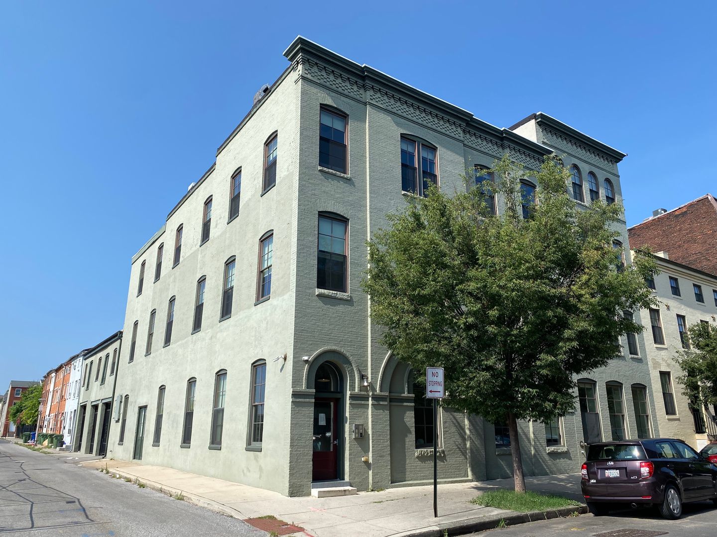 Baltimore Apartment: 1618  Bank Street