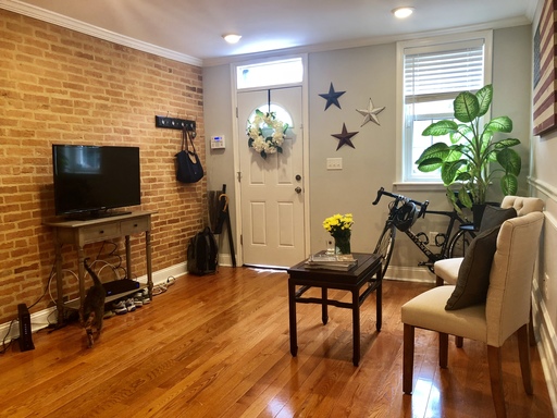 2 Bedroom Townhome – 409 S Washington Street, Baltimore, MD 21231