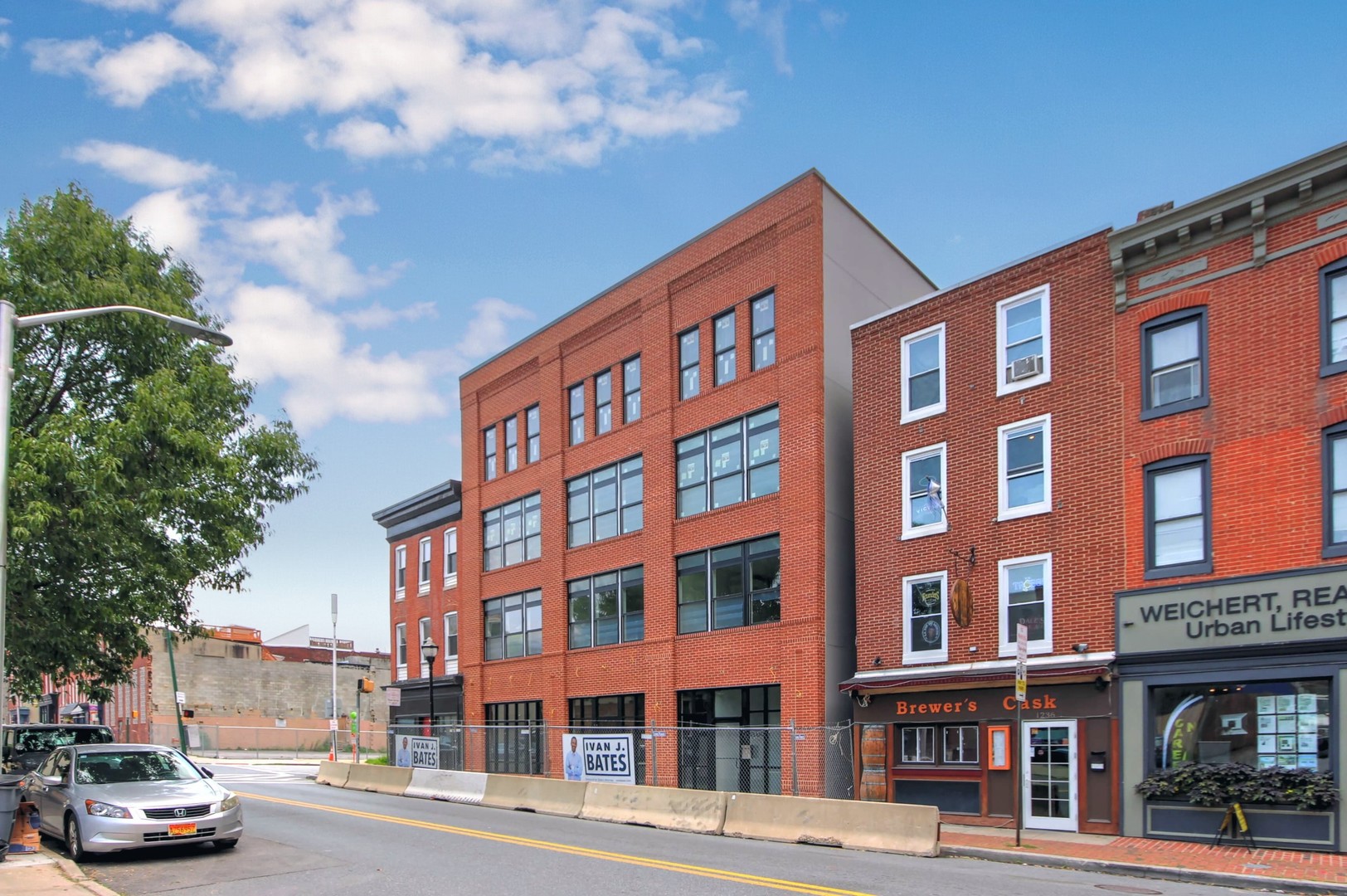 Baltimore Apartment: 1238 Light St