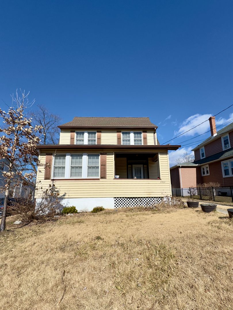 Halethorpe Apartment: 4502 Ridge Ave