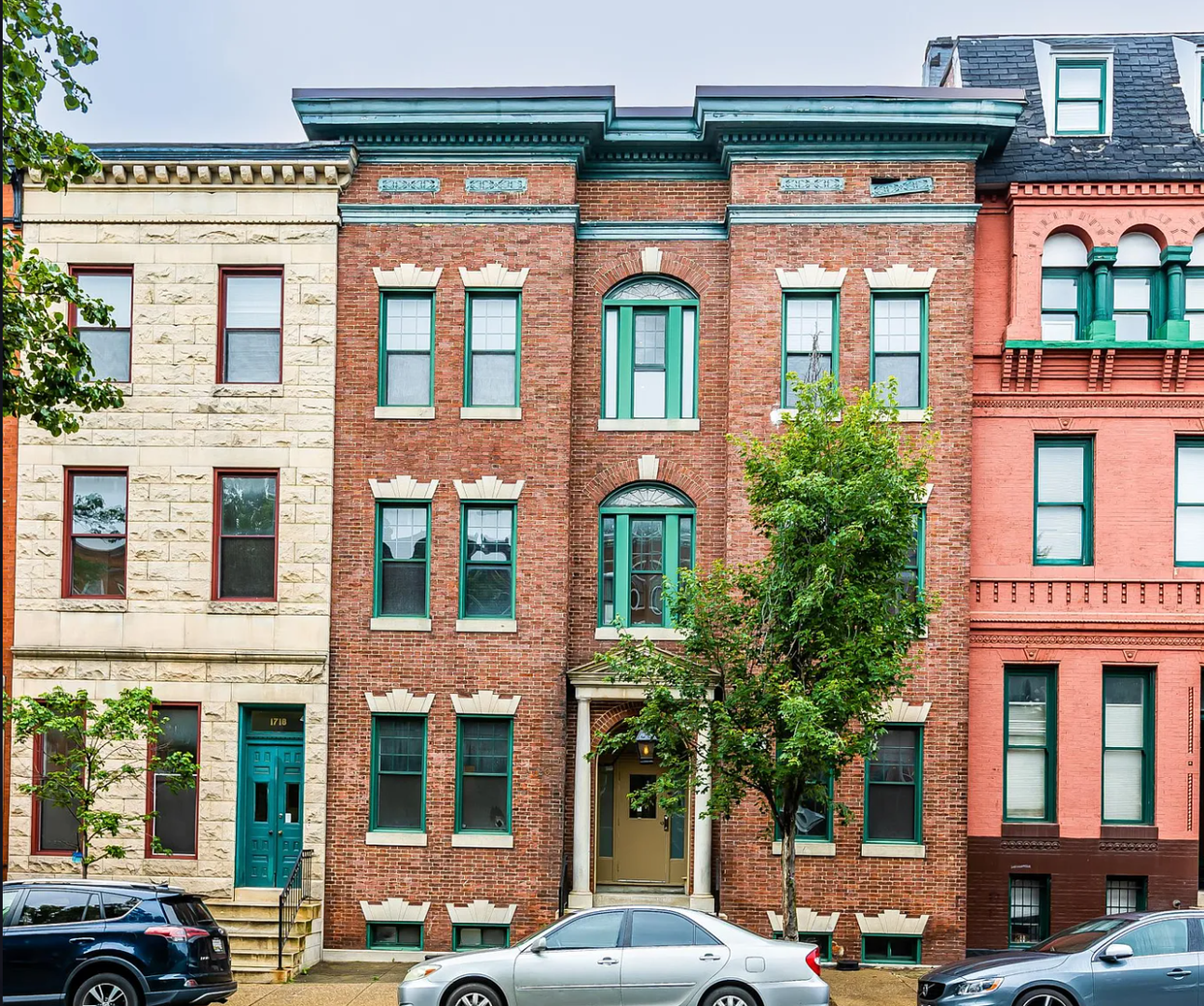 Baltimore Apartment: 1720 St. Paul Street