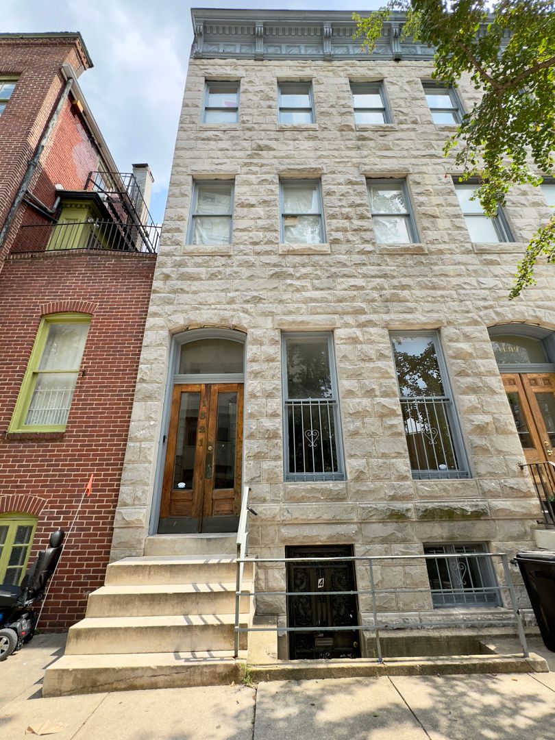 Baltimore Apartment: 1321 N Calvert St