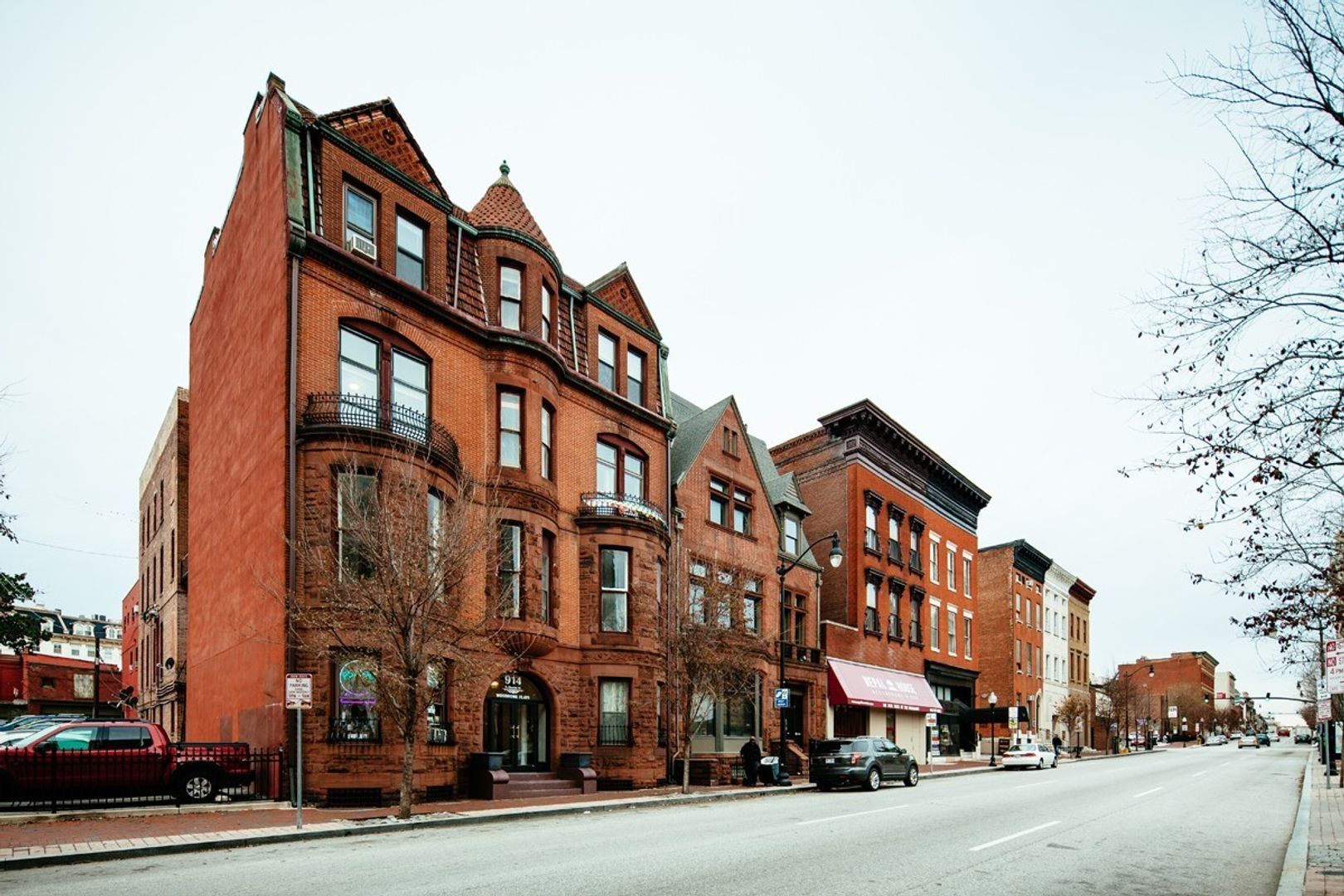 Baltimore Apartment: 914 N. Charles St