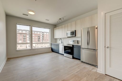 1 Bedroom Apartment – 115 W Hamburg - 305, Baltimore, MD 21230
