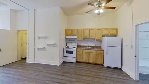 Perfect Studio Apartment! *One Month Free* – photo 1