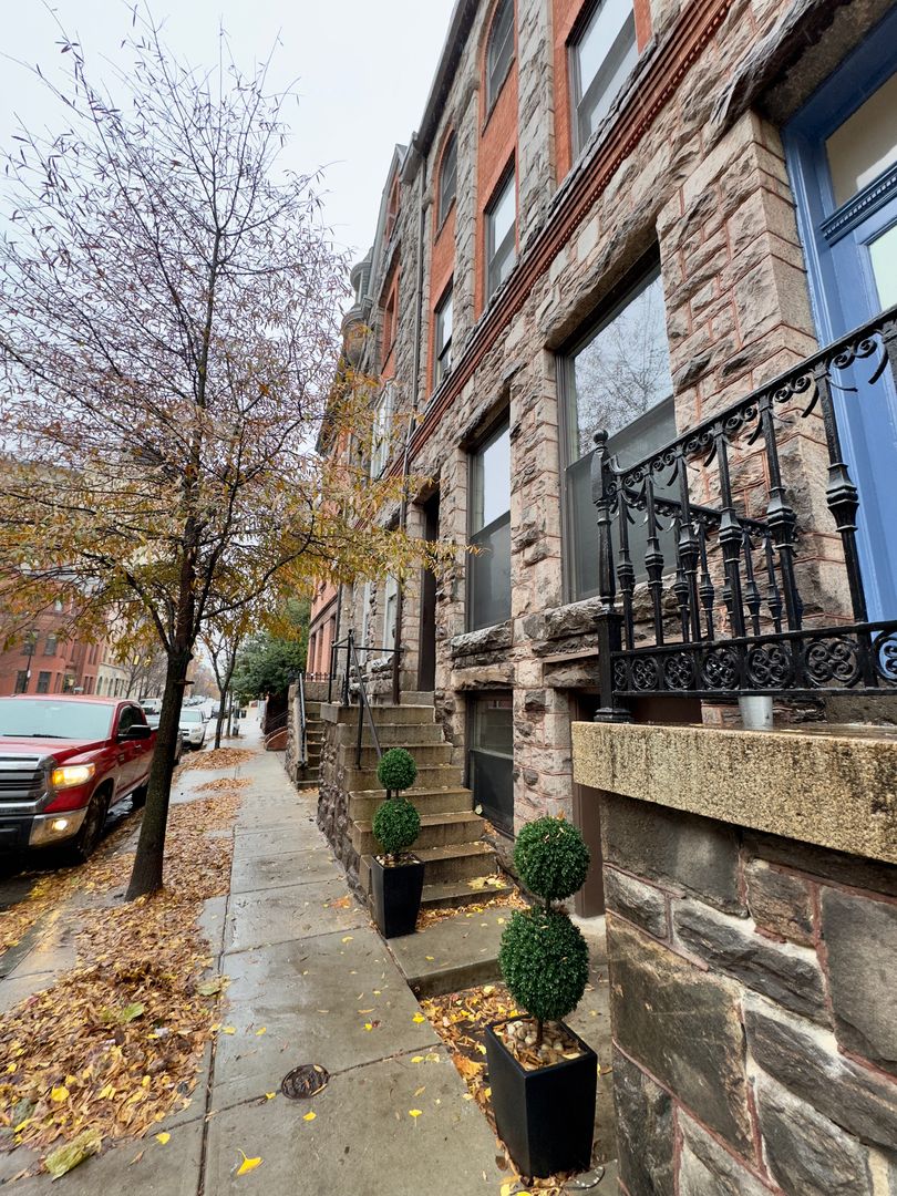 Baltimore Apartment: 1210 N Calvert St