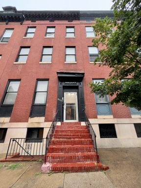 Studio Apartment – 816 Park Ave - 816-8, Baltimore, MD 21201