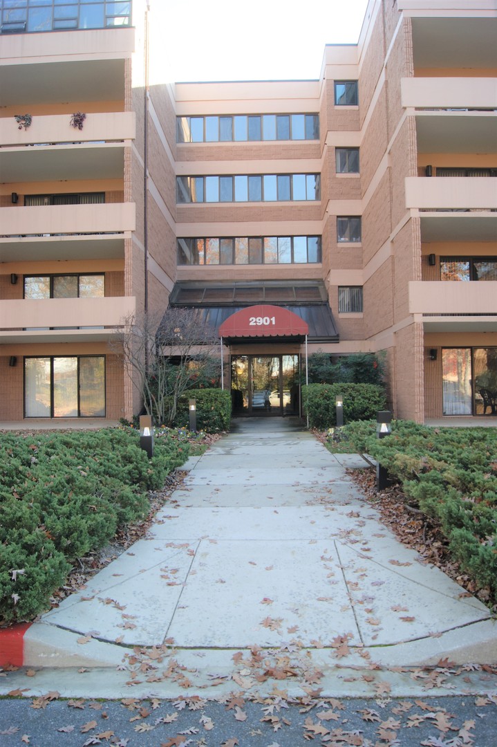 Baltimore Condo: 2901 Fallstaff Road Unit 205