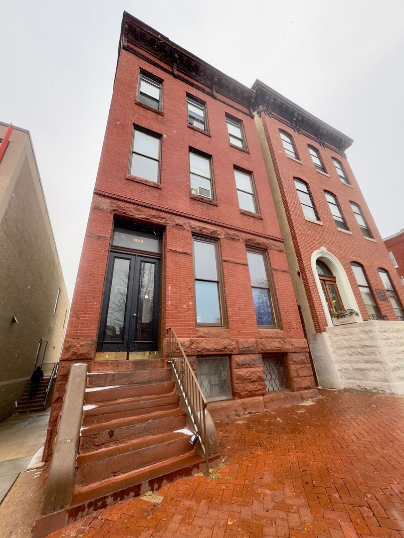 Baltimore Apartment: 1503 Eutaw Pl