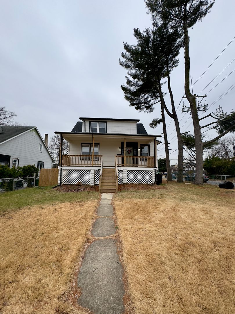 Baltimore House: 3401 Glenmore Ave