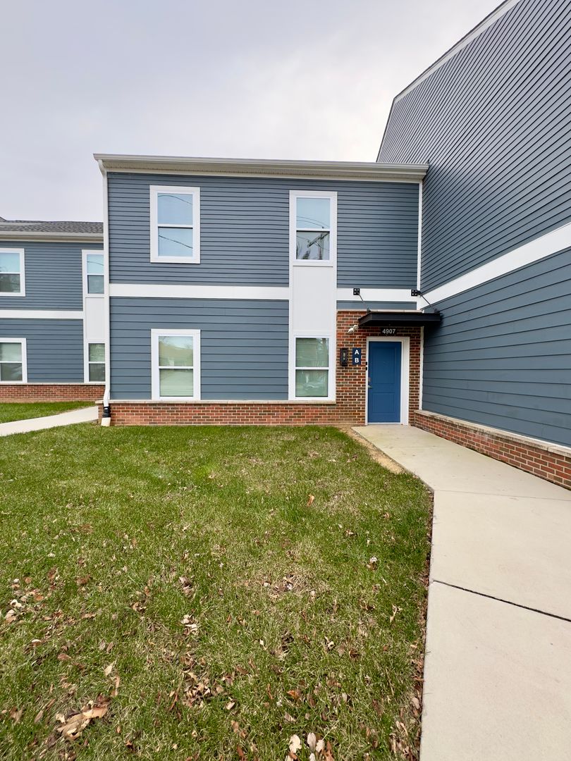 Baltimore Apartment: 4909 Hamilton Ave