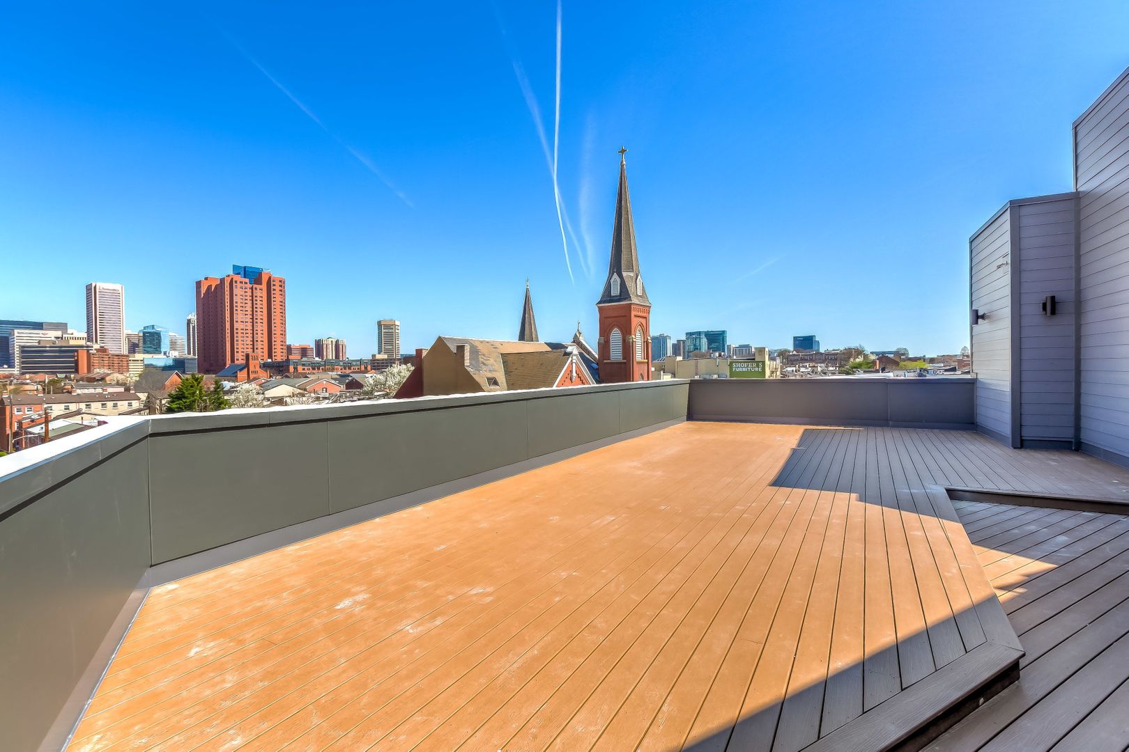Baltimore Apartment: 115 W Hamburg
