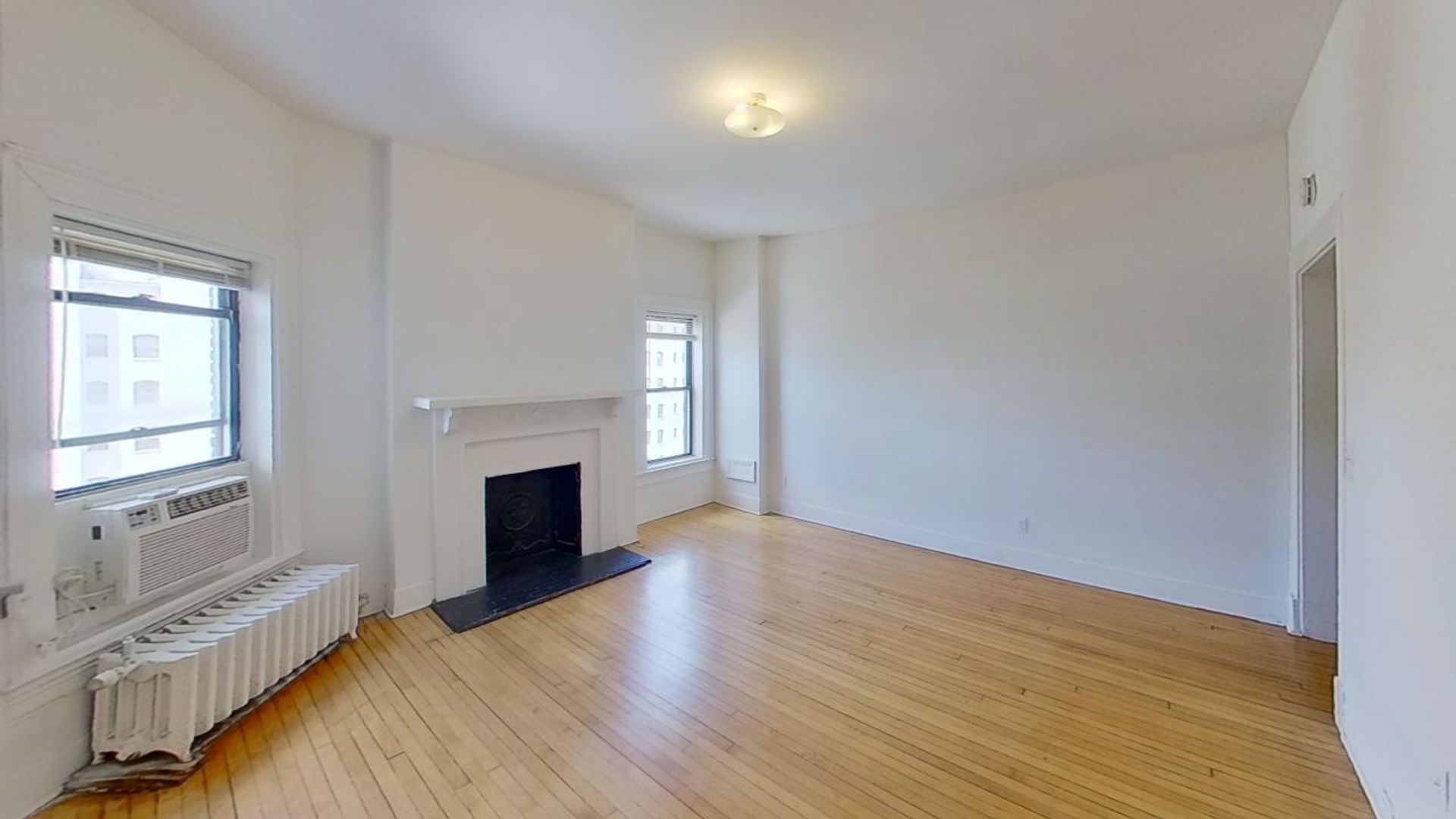 Baltimore Apartment: 1301 St Paul Street