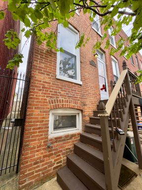 2 Bedroom Townhome – 627 Harvey St, Baltimore, MD 21230