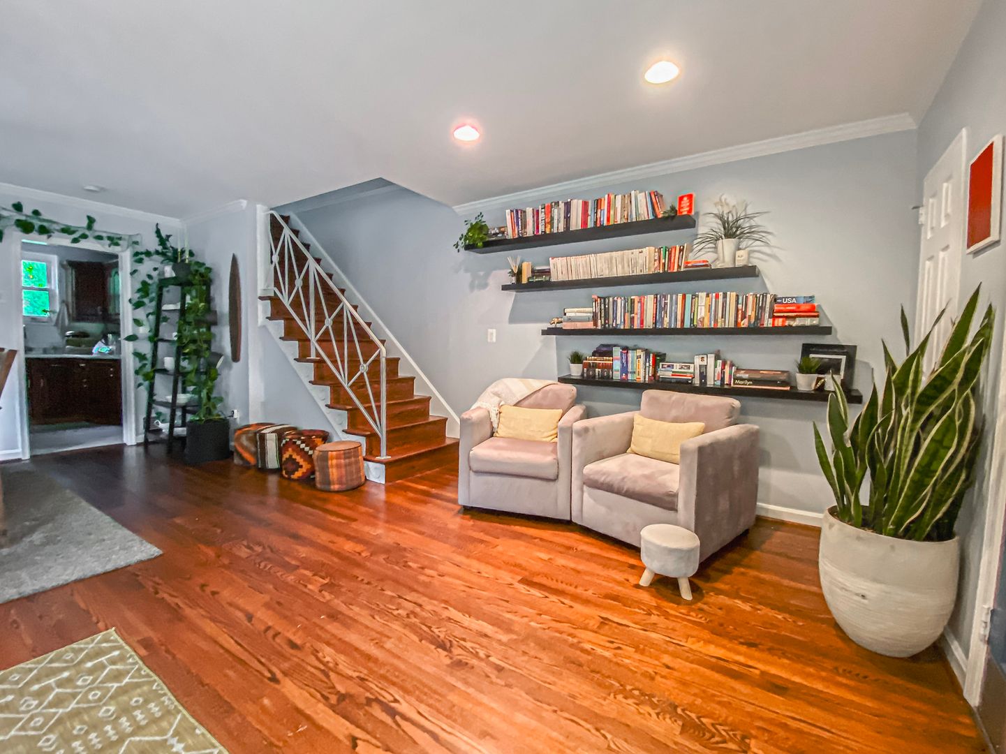 Alexandria House: 218 E Taylor Run Pkwy