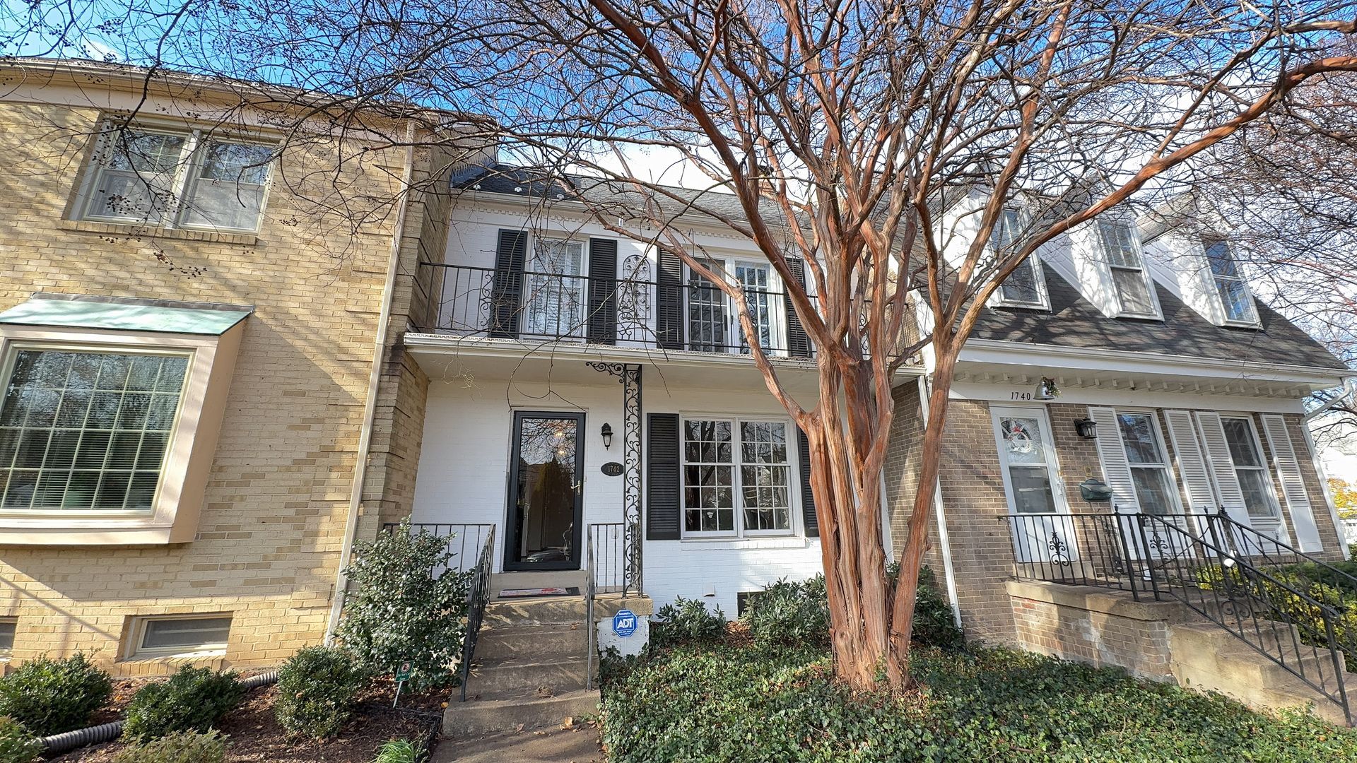 McLean House: 1742 Chain Bridge Rd