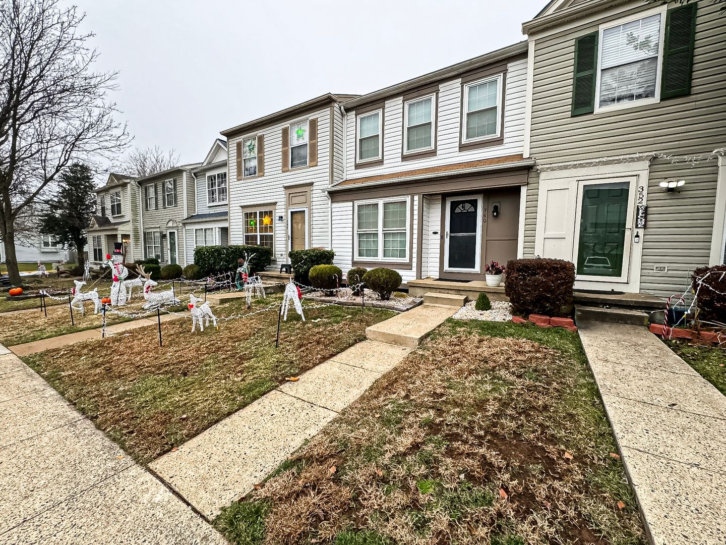 Leesburg House: 350 Stable View Ter NE