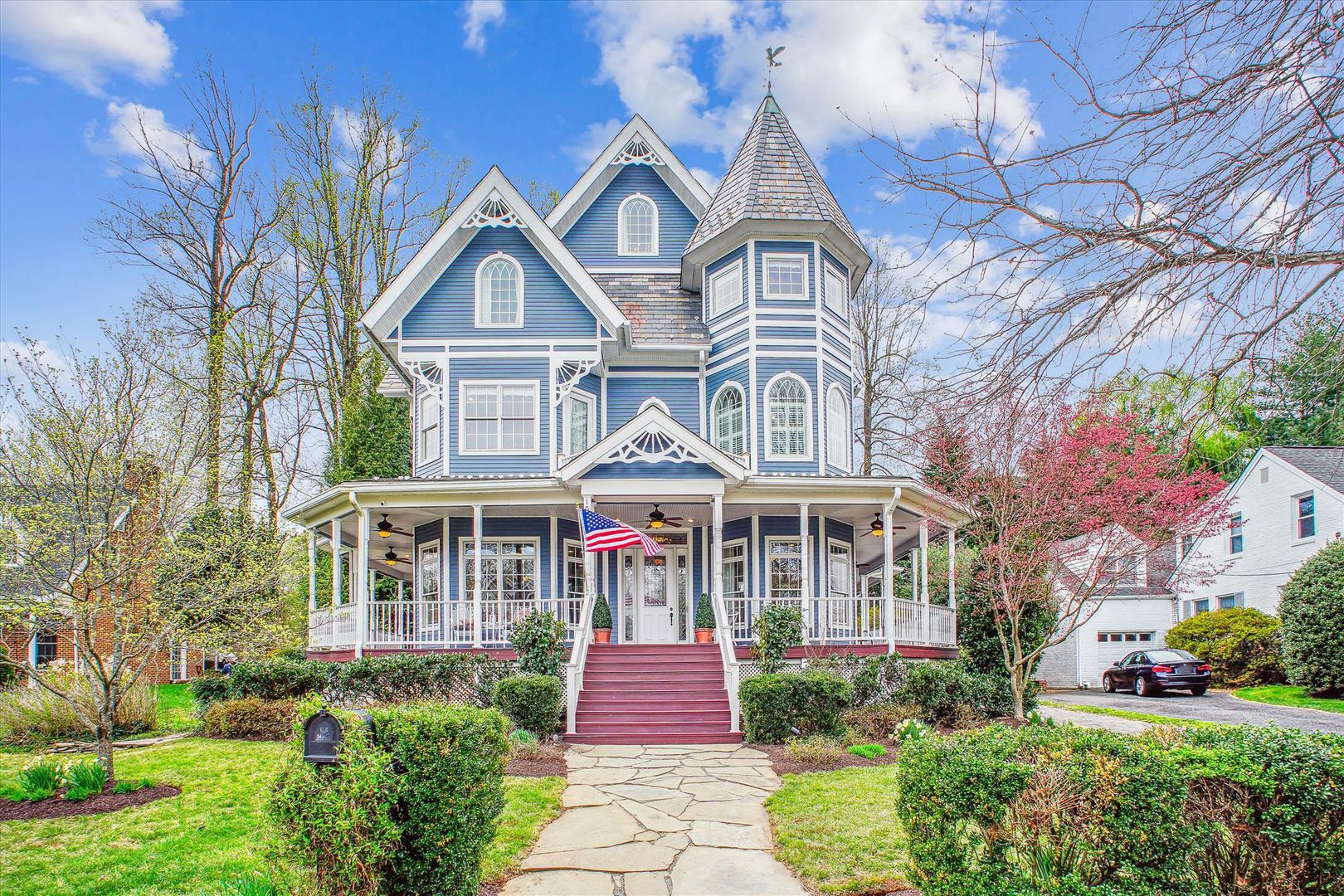 Falls Church House: 1009 Madison Ln