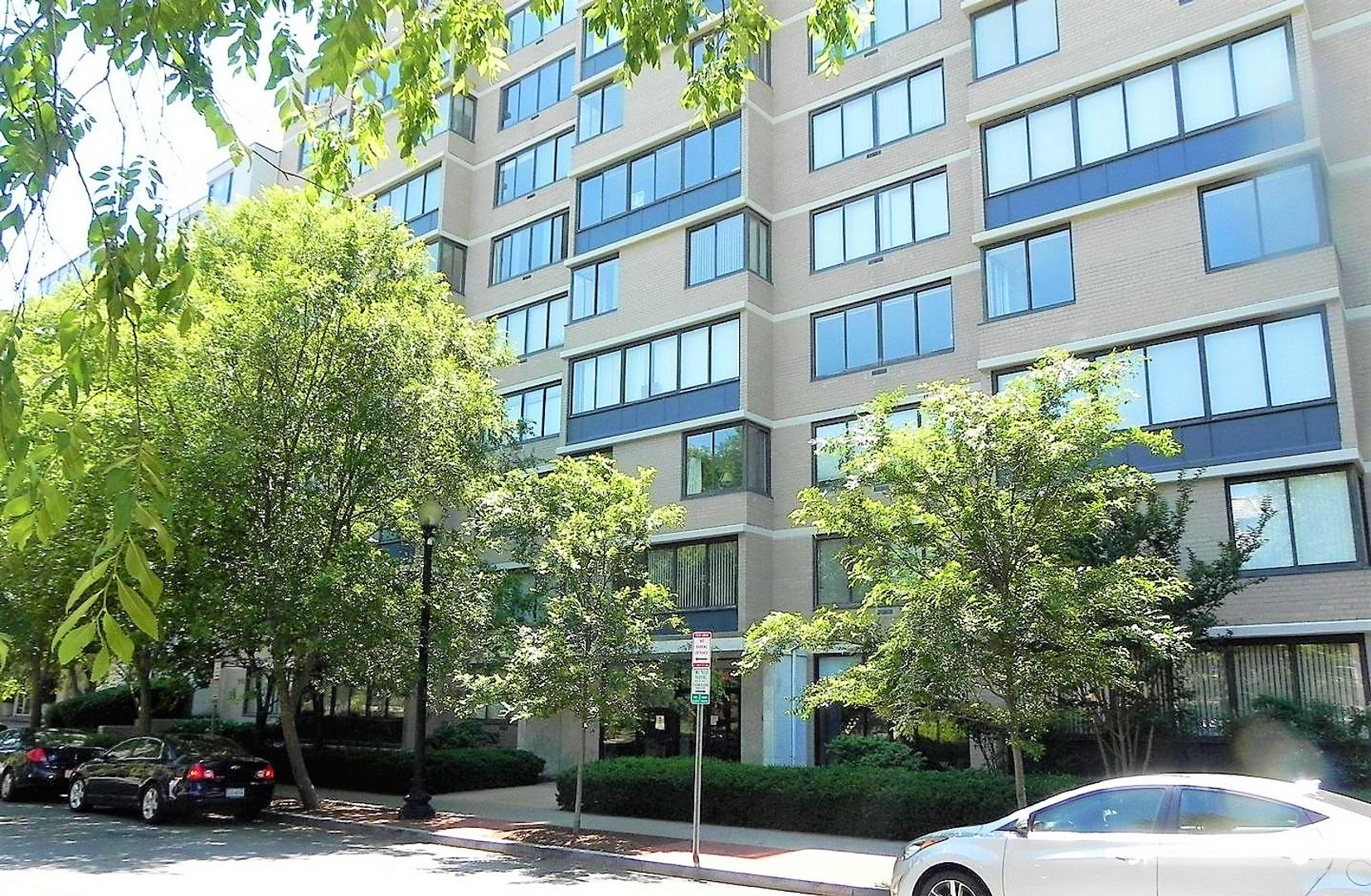 WASHINGTON House: 2030 F STREET #611 NW