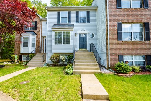 ***Coming Soon*** 3 Bedroom 3.5 Bathroom Townhome in Charming Cardinal Knolls – photo 1