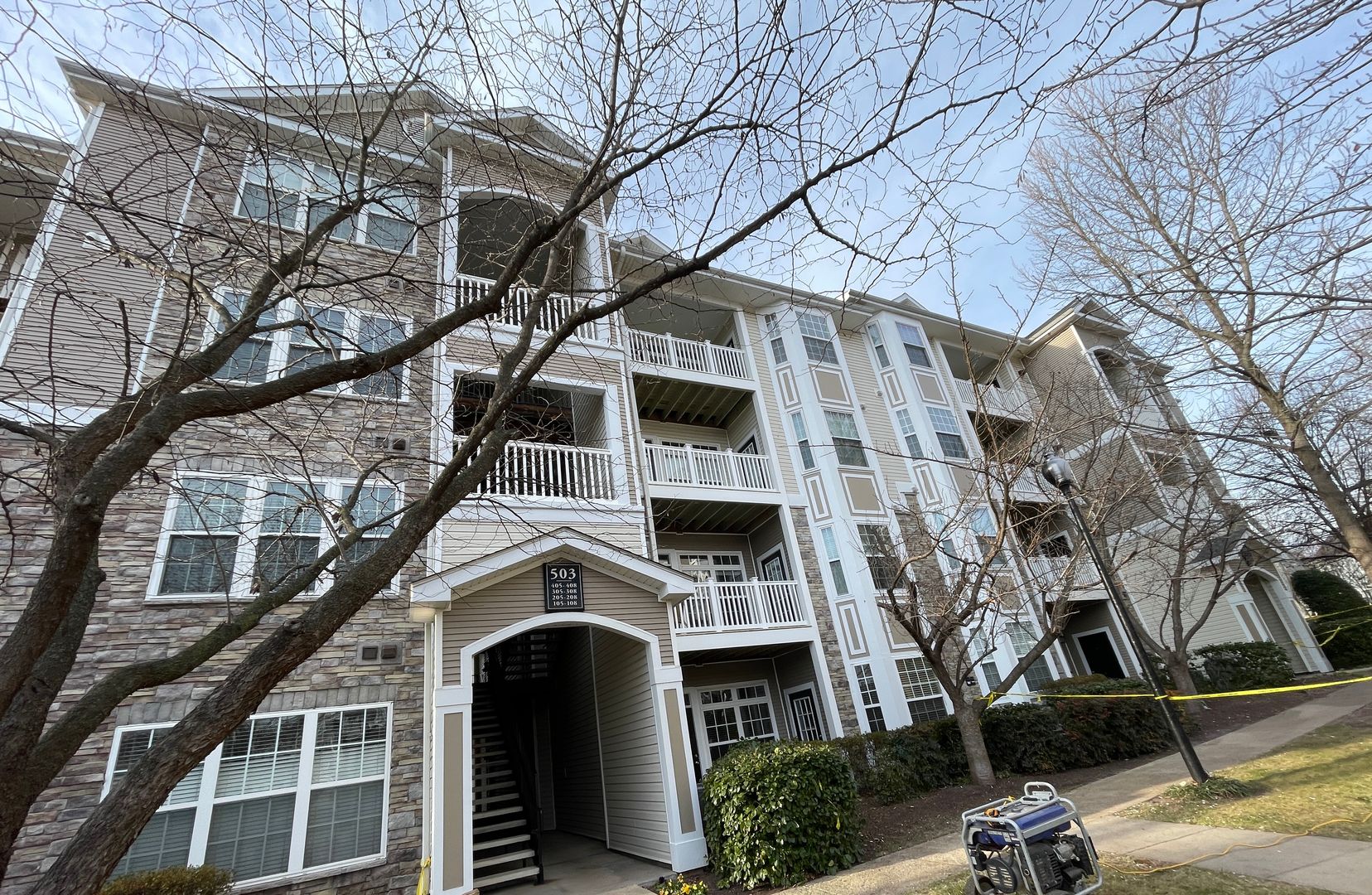 Leesburg House: 503 Sunset View Ter SE #403