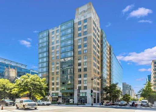 Modern 2 Bed 2 Bath Condo In A Great Location In Central/Downtown DC-Includes One Parking Space – photo 1