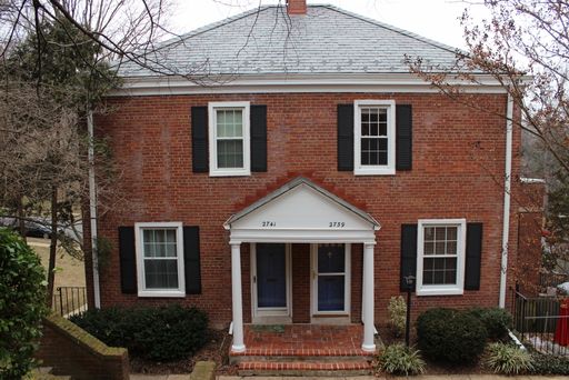 Beautiful 2 Level 2 Bedroom 1 Bathroom ‘Georgetown’ Model Townhome In Sought After Fairlington Village – photo 1
